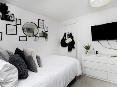 Picture 30
